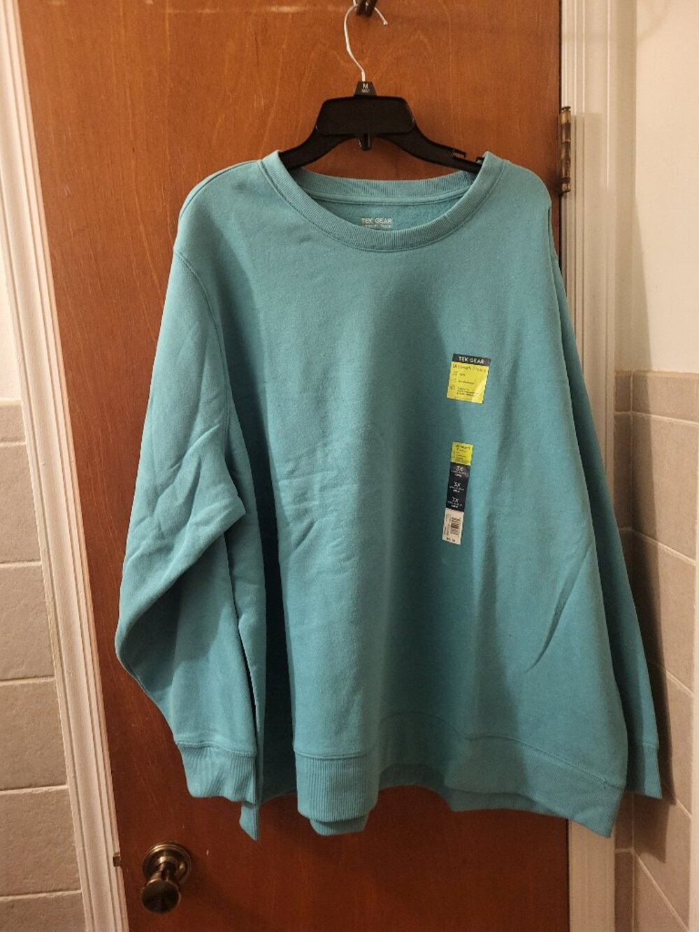 Brand: Tek Gear  Style: Ultrasoft Fleece Crewneck Sweatshirt  Size: Women's Plus